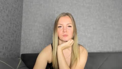 Venus online show from 02/05/26, 01:38