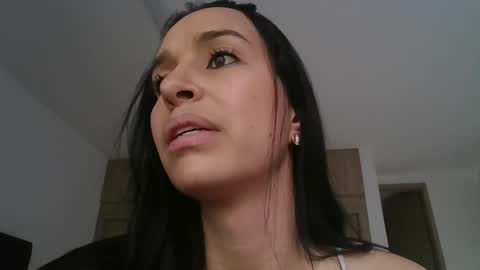 iam_your_fantasy online show from 04/17/26, 09:40