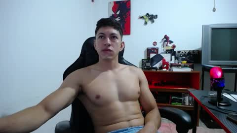 iam_yourbabyprincess_xd online show from 05/12/26, 08:06