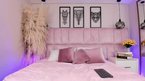 iam_yuls online show from 04/08/26, 03:17