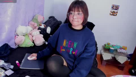 Zoe 3 online show from 01/24/25, 03:43