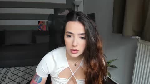 Baby Gal online show from 12/12/24, 09:19