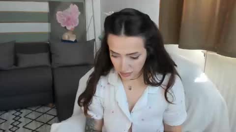 Baby Gal online show from 05/26/26, 07:15
