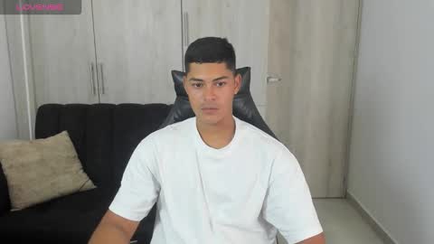 Dylan  independent model  online show from 10/15/25, 03:56