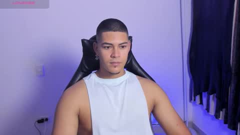 Dylan  independent model  online show from 02/11/26, 10:53