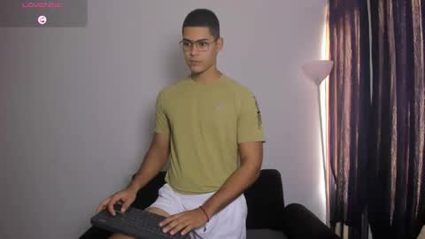 Dylan  independent model  online show from 03/04/26, 12:22