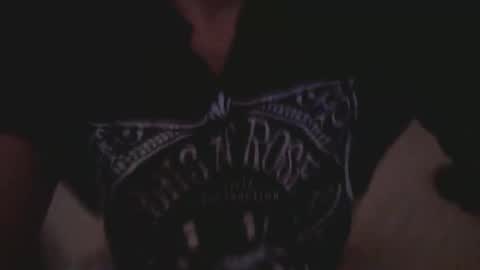 Snapshot of iamhereandnow chatting on 09/22/25, 11:34 iamhereandnow online show from 09/22/25, 11:34