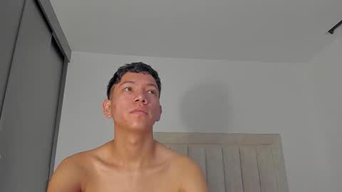 Juliiiiian online show from 03/25/26, 11:05