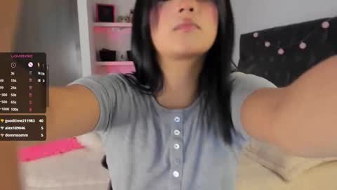 Snapshot of iamjulietaa chatting on 01/01/25, 08:35 online show from 01/01/25, 08:35