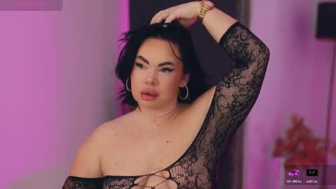 Snapshot of iamlila chatting on 11/16/25, 04:23 Lila online show from 11/16/25, 04:23