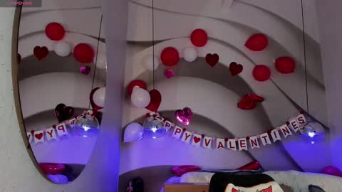 Nayuta online show from 02/09/25, 08:02