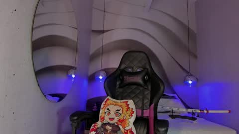 Nayuta online show from 03/08/25, 12:11