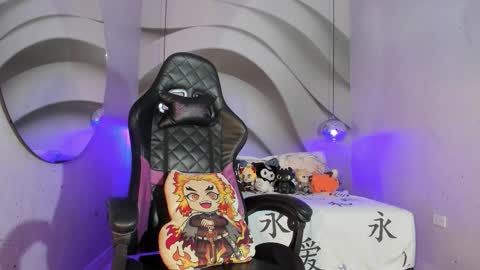 Nayuta online show from 11/13/25, 07:46