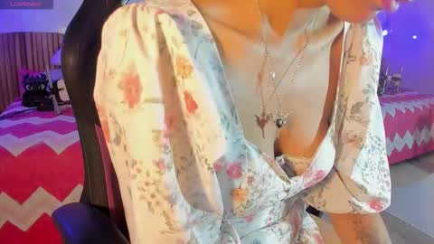 Nayuta online show from 12/05/25, 03:15