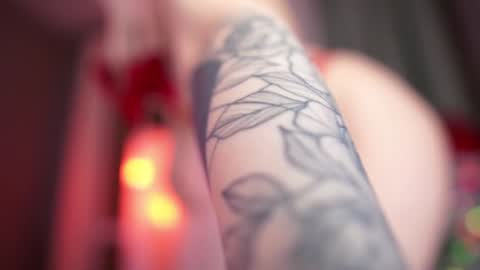 Nina  online show from 12/23/24, 04:50