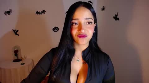 Camila online show from 10/26/25, 03:34