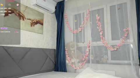 Stella foot size 41 height 175 online show from 04/29/26, 05:30