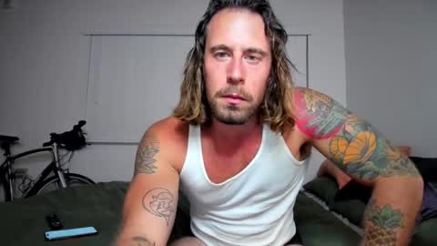 Snapshot of iamtarzan91 chatting on 12/17/25, 02:39 Iamtarzan91 online show from 12/17/25, 02:39