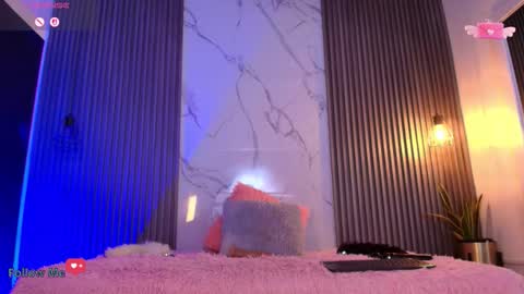 Snapshot of iamvictoria06 chatting on 10/25/25, 07:41 V I C T O R I A online show from 10/25/25, 07:41