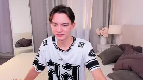 ian online show from 03/02/26, 03:30