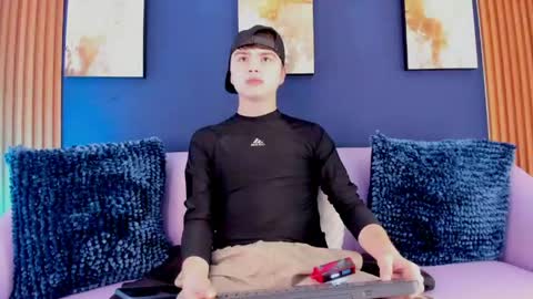 Snapshot of ian_stone_ chatting on 04/16/26, 01:01 Ian online show from 04/16/26, 01:01