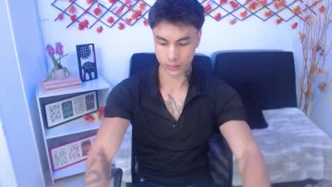 Snapshot of ian_west chatting on 02/23/26, 11:40 Ian online show from 02/23/26, 11:40