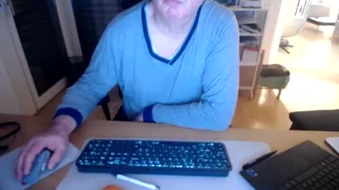 iandy12 online show from 03/03/26, 10:59