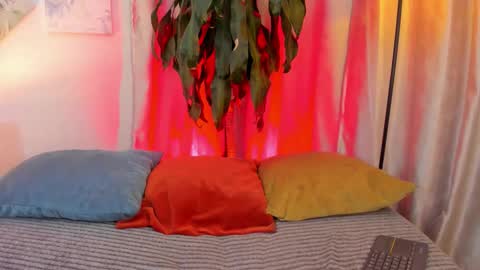 ian  online show from 01/15/26, 04:28