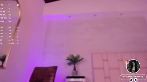 Snapshot of iara_martinez chatting on 01/23/25, 03:11 I A R A online show from 01/23/25, 03:11