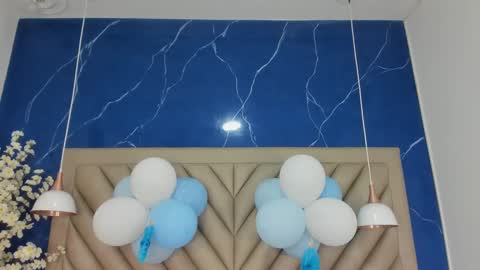 ibbie_ online show from 09/23/25, 12:08