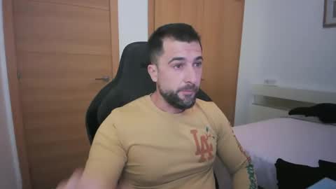iberian_macho online show from 11/02/25, 03:14