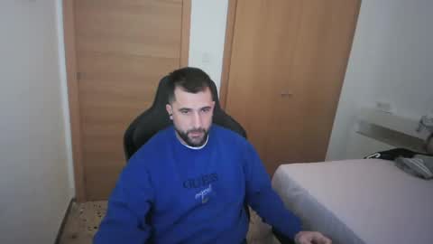 iberian_macho online show from 11/19/25, 02:06