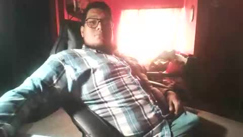 Snapshot of ibs666 chatting on 11/24/25, 04:51 ibs666 online show from 11/24/25, 04:51