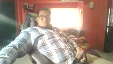 Snapshot of ibs666 chatting on 11/27/25, 08:11 ibs666 online show from 11/27/25, 08:11