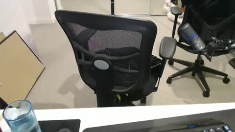 ic987 online show from 02/21/26, 01:45