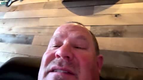 icanmakeyousquirt69 online show from 04/12/26, 08:03