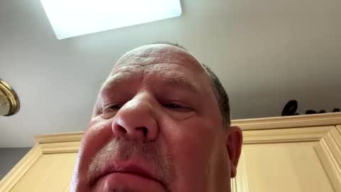 icanmakeyousquirt69 online show from 05/08/26, 06:13