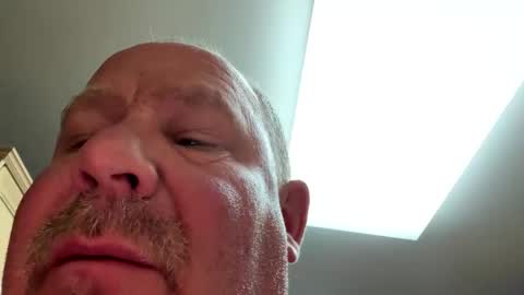 icanmakeyousquirt69 online show from 05/26/26, 05:14