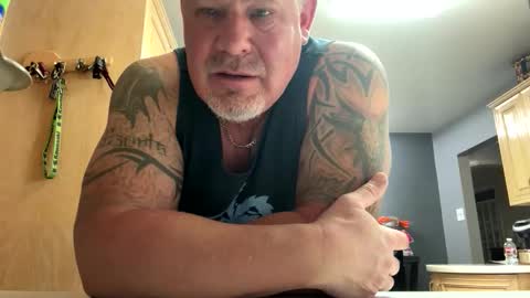 icanmakeyousquirt69 online show from 05/27/26, 09:01