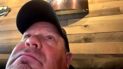 icanmakeyousquirt69 online show from 06/01/26, 07:15