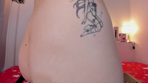 Snapshot of ice_grace chatting on 02/26/25, 04:24 ice online show from 02/26/25, 04:24