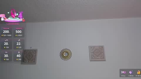 ice_y_abigail online show from 11/07/25, 11:54