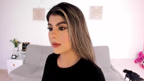 ice_y_abigail online show from 01/16/26, 12:09