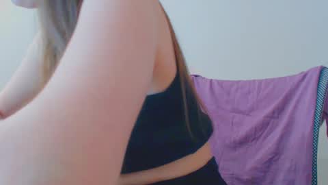 Ice online show from 02/18/25, 02:49