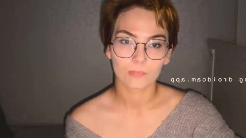 Snapshot of iceeheart chatting on 09/27/25, 11:10 Ksenia online show from 09/27/25, 11:10