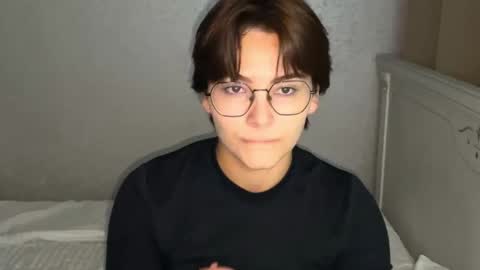 Snapshot of iceeheart chatting on 10/13/25, 05:57 Ksenia online show from 10/13/25, 05:57