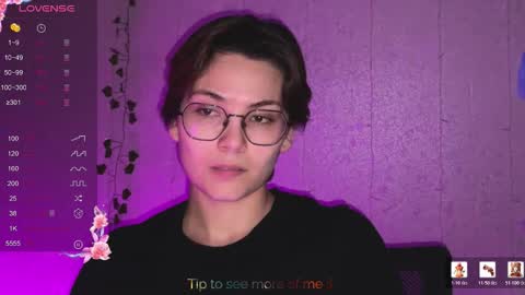 Snapshot of iceeheart chatting on 04/03/26, 08:29 Ksenia online show from 04/03/26, 08:29