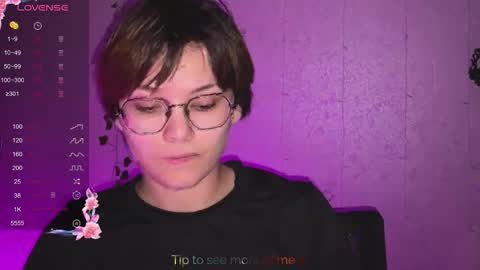 Snapshot of iceeheart chatting on 04/10/26, 08:35 Ksenia online show from 04/10/26, 08:35