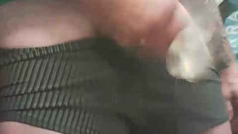 Snapshot of iceman00074 chatting on 10/30/25, 10:43 iceman00074 online show from 10/30/25, 10:43