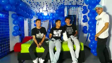 THOMAS AND DAMIAND online show from 12/06/24, 06:06